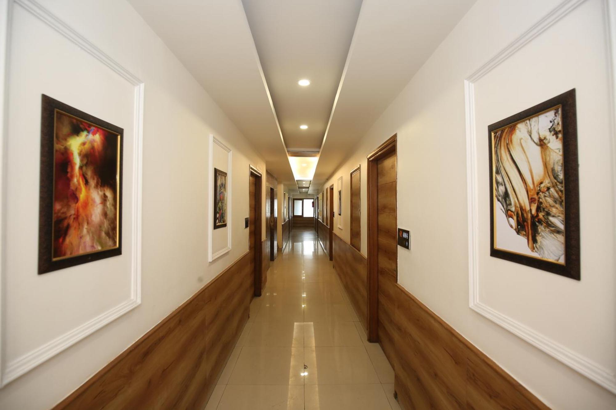 Hotel Rv Regency Амритсар Экстерьер фото